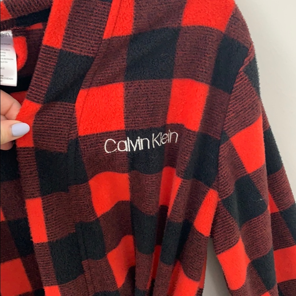 Calvin Klein Buffalo Plaid Robe - Picture 3 of 4